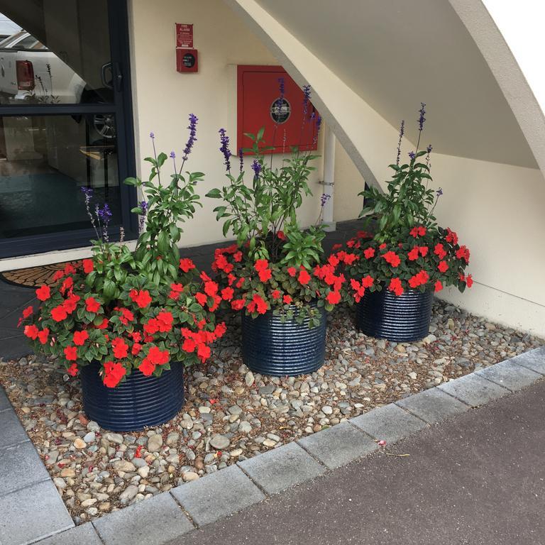 Bella Vista Motel Palmerston North Buitenkant foto